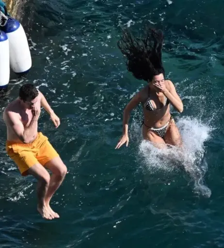 Image 9955571 from Dua Lipa