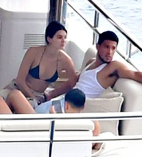 Image 9955405 from Kendall Jenner