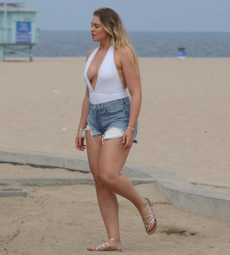 Image 9955947 from Iskra Lawrence