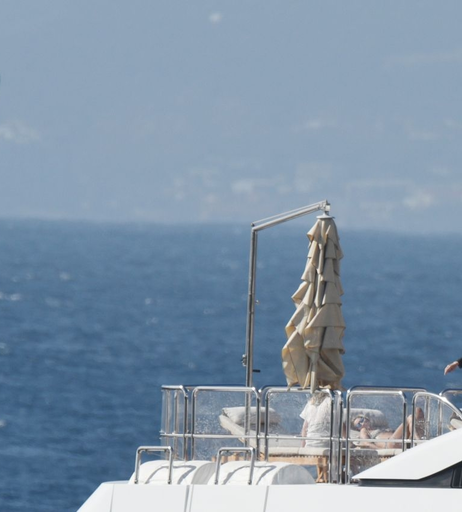 Image 9956657 from Paris Hilton
