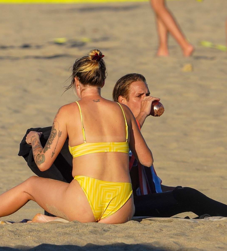 Image 9956104 from Ireland Baldwin