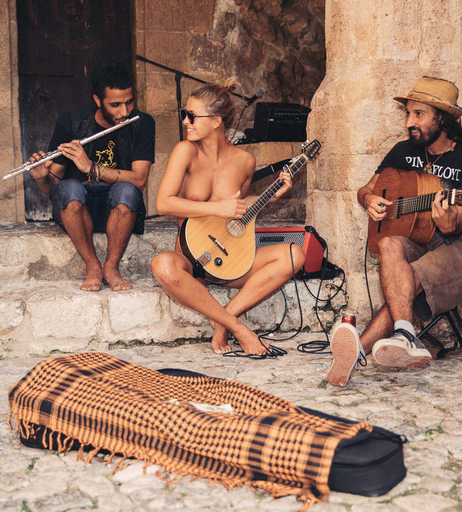 Image 9956375 from Marisa Papen