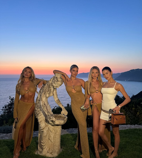 Image 9957715 from Natasha Oakley