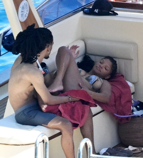 Image 9951461 from Halle Bailey