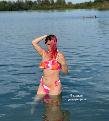 Image 9950643 from valentina_gamerfoxy_aux