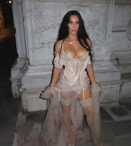 Image 9935487 from Kim Kardashian