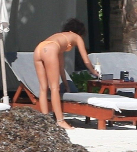 Image 9935683 from Sarah Hyland