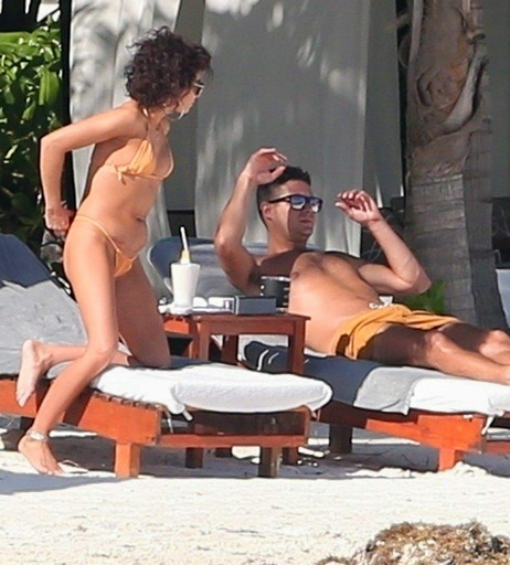 Image 9935676 from Sarah Hyland
