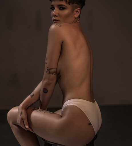 Image 9931300 from Halsey