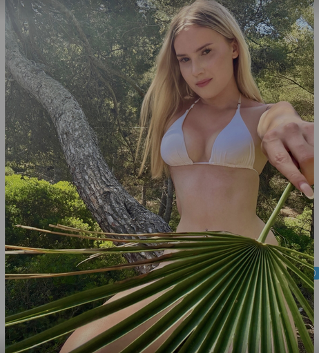 Image 9928837 from blondescutie