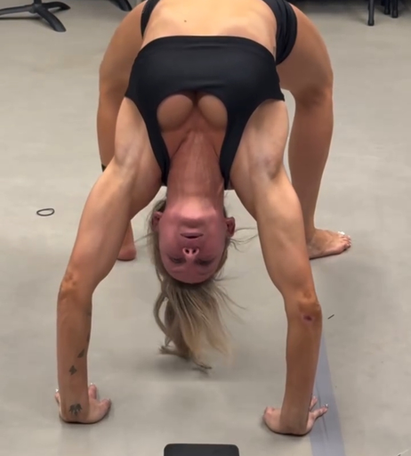 Image 9919602 from Charlotte Flair