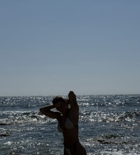 Image 9909332 from Lenaajoy