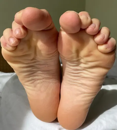 Image 9480559 from feeTLady