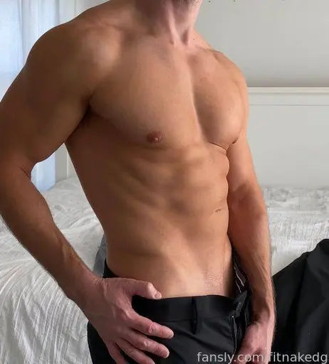 Image 9584332 from fitnakedguy