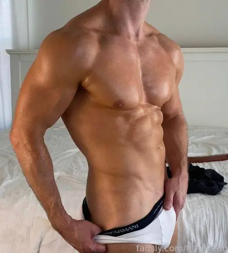 Image 9583538 from fitnakedguy