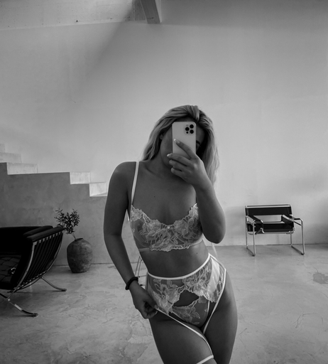 Image 966297 from Deeanaofficial