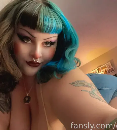 Image 9644307 from cl0WnWh0r33