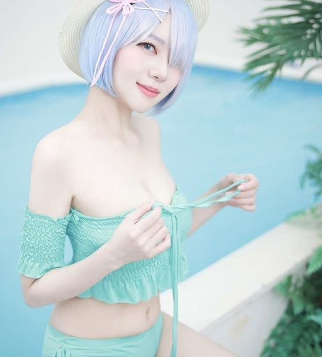 Image 960388 from Plumy
