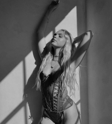 Image 976683 from Jordyn Jones