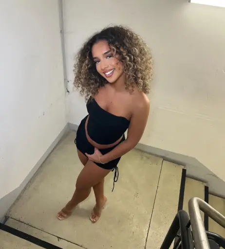 Image 908193 from Yasminaamts