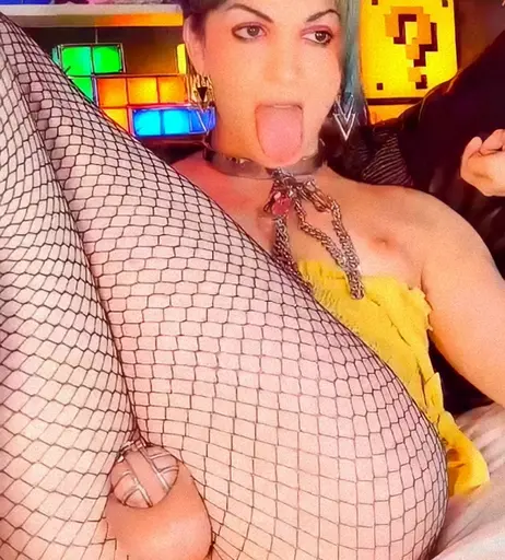 Image 8165907 from Earthling Gurl - squrlgurl - squrllgurll