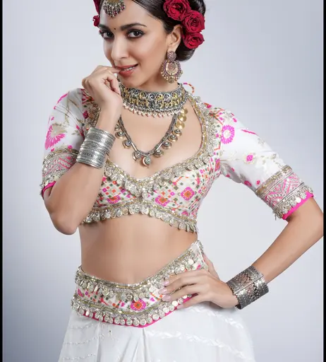 Image 8167784 from Kiara Advani