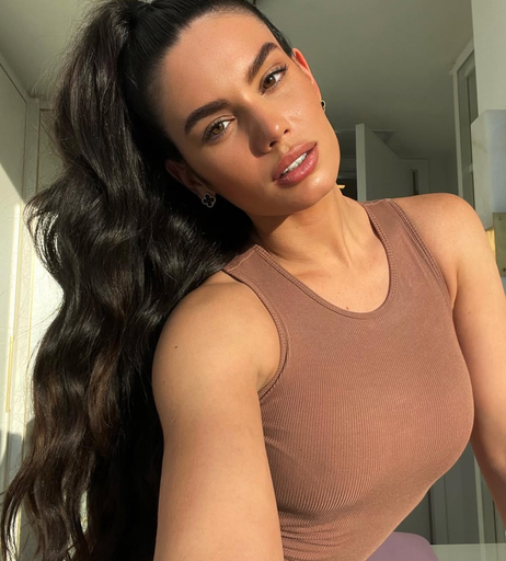 Image 8147182 from Anne de Paula