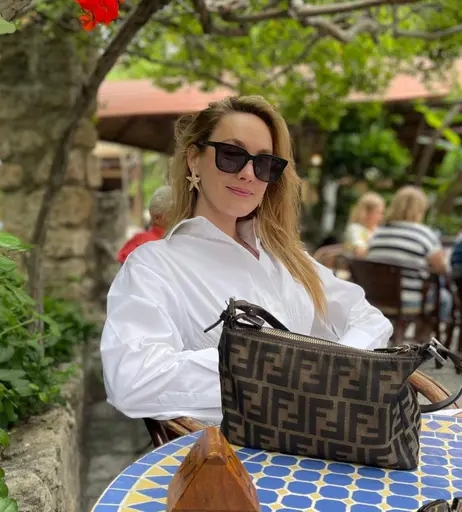 Image 8144634 from Sjokz
