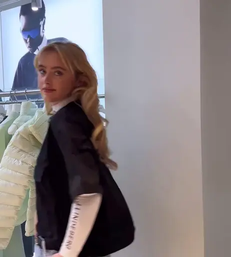 Image 8127798 from Kathryn Newton