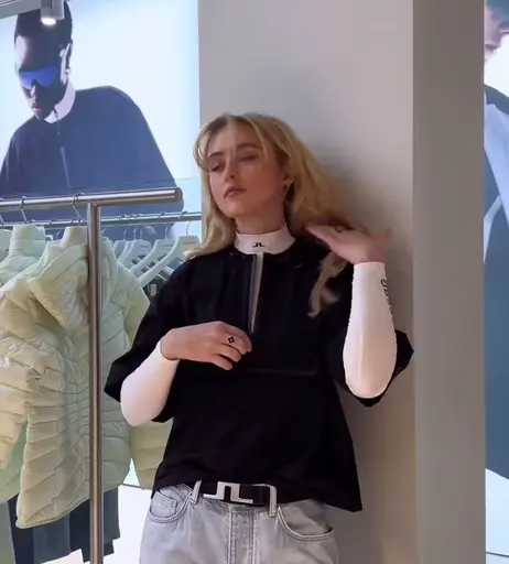 Image 8127790 from Kathryn Newton