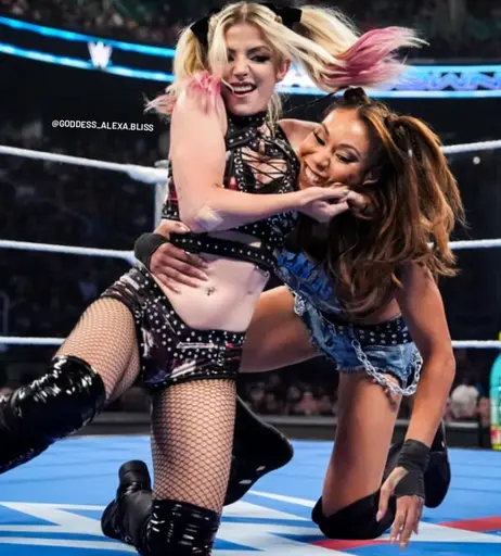 Image 8127966 from WWE Alexa Bliss