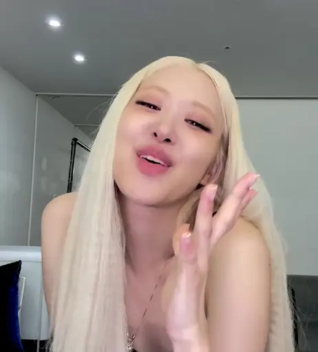 Image 8128016 from Rosé || Roseanne Park - BLΛƆKPIИK ( BLACKPINK )