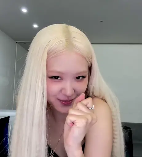 Image 8128017 from Rosé || Roseanne Park - BLΛƆKPIИK ( BLACKPINK )
