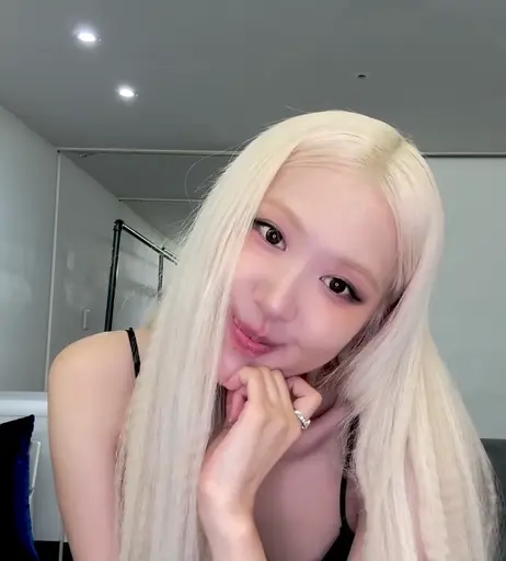 Image 8128029 from Rosé || Roseanne Park - BLΛƆKPIИK ( BLACKPINK )