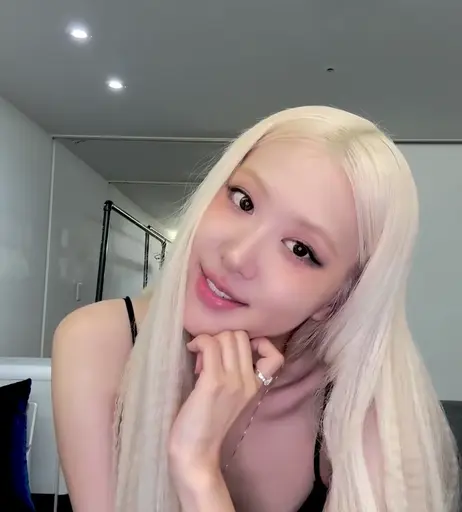 Image 8128026 from Rosé || Roseanne Park - BLΛƆKPIИK ( BLACKPINK )