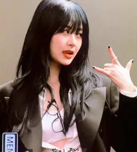Image 8115542 from Huh Yunjin 허윤진 | LESSERAFIM