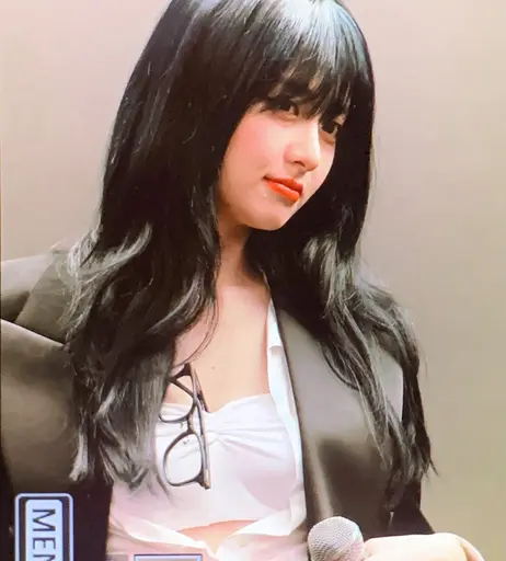 Image 8115543 from Huh Yunjin 허윤진 | LESSERAFIM