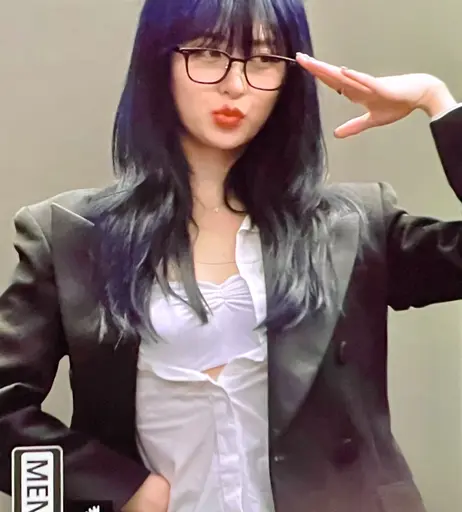 Image 8115537 from Huh Yunjin 허윤진 | LESSERAFIM