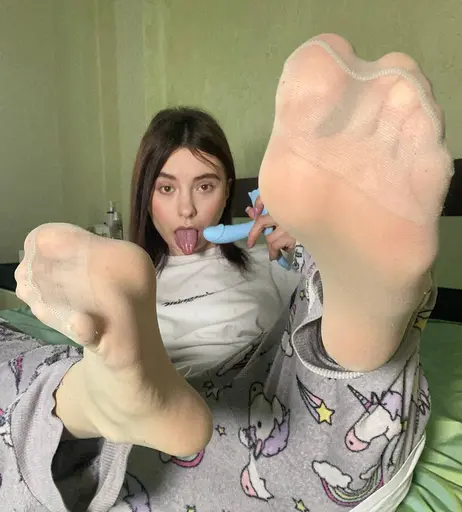 Image 8116790 from Elis222/elisfeet222
