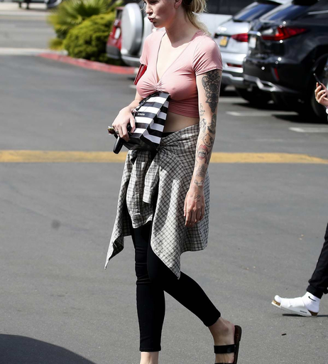 Image 8112506 from Ireland Baldwin