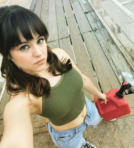 Image 8106871 from Hayley Orrantia- The Goldbergs TV Show