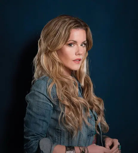 Image 8106982 from Kathleen Robertson (canadian girl)