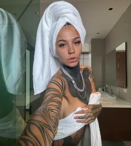Image 8278446 from Fishball Suicide / fishballsg / felisjapiana