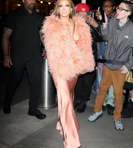 Image 8244314 from Jennifer Lopez