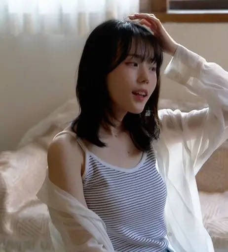 Image 8236355 from Laurine ASMR