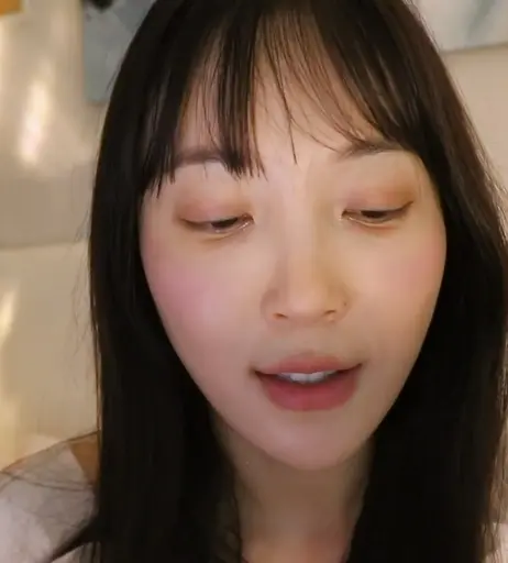 Image 8237877 from Eunzel ASMR