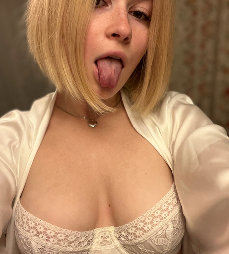 Image 8239881 from Lerka ASMRka / lerkaasmrka / ShinyStar ASMR
