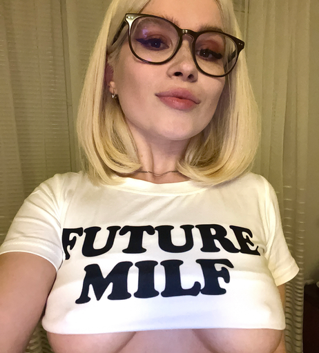 Image 8239880 from Lerka ASMRka / lerkaasmrka / ShinyStar ASMR