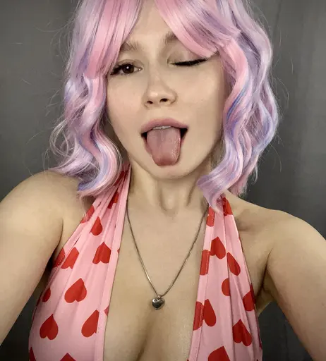 Image 8239912 from Lerka ASMRka / lerkaasmrka / ShinyStar ASMR