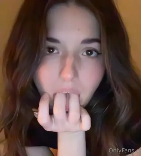 Image 8238586 from Slight Sounds ASMR